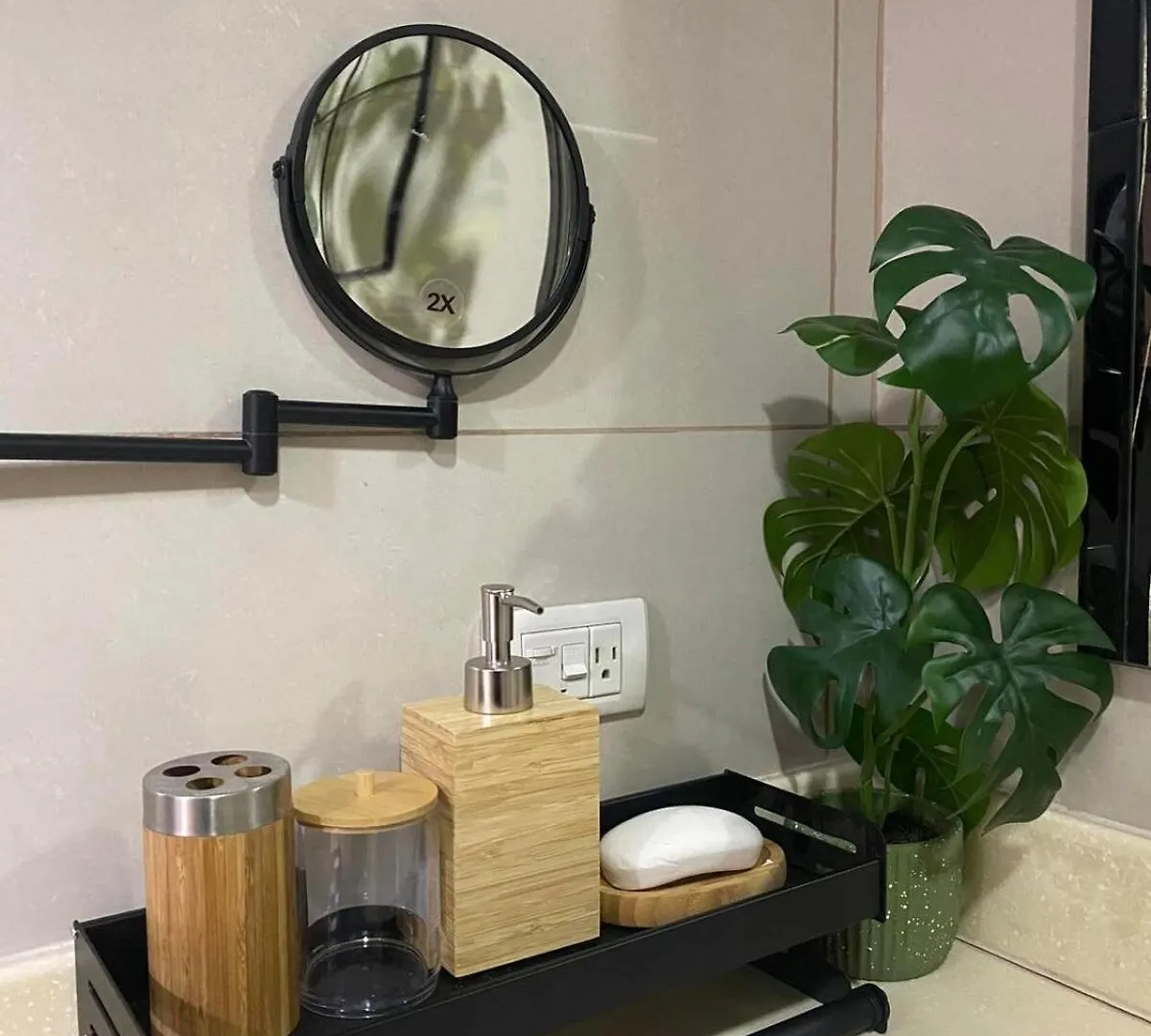 Twin Oaks Near Mrt Shaw, Megamall, Shangri-La Plaza Manila Apartment
