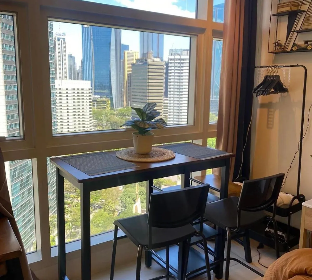 Twin Oaks Near Mrt Shaw, Megamall, Shangri-La Plaza マニラ市 0*,